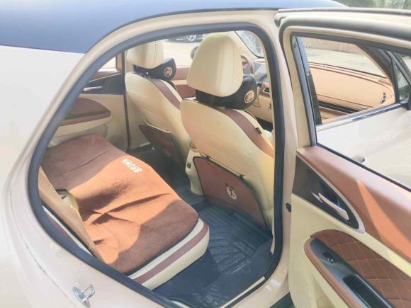 [上海·沪A] 二手欧拉欧拉好猫2021款 400km标准续航 维纳斯版 磷酸铁锂