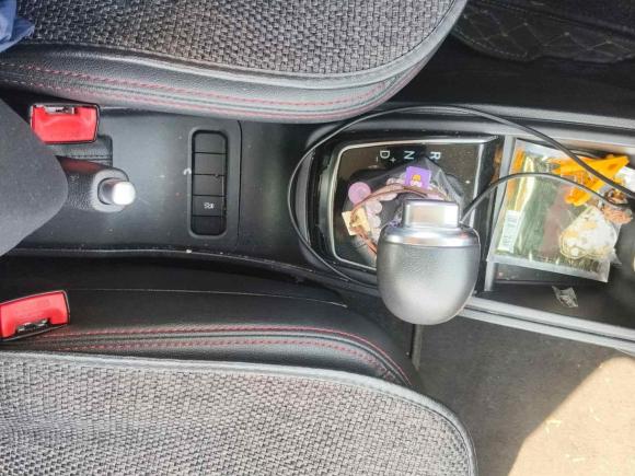 [上海·沪C] 二手哈弗哈弗H12016款 改款 蓝标 1.5L AMT豪华型