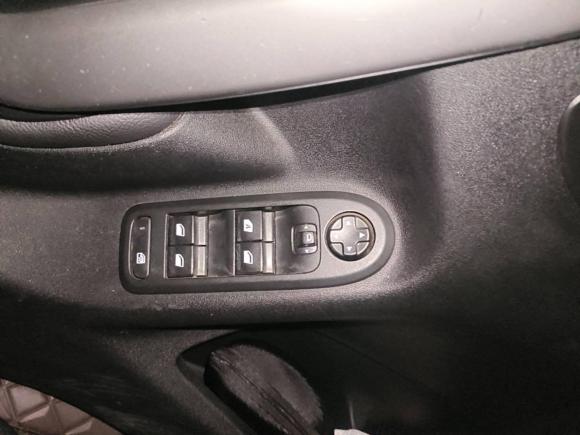 [武汉·鄂W] 二手雪铁龙雪铁龙C3-XR2017款 1.6L 自动先锋型