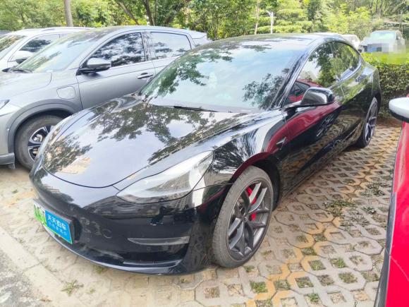 [济南·鲁A] 二手特斯拉Model 32022款 Performance高性能全轮驱动版