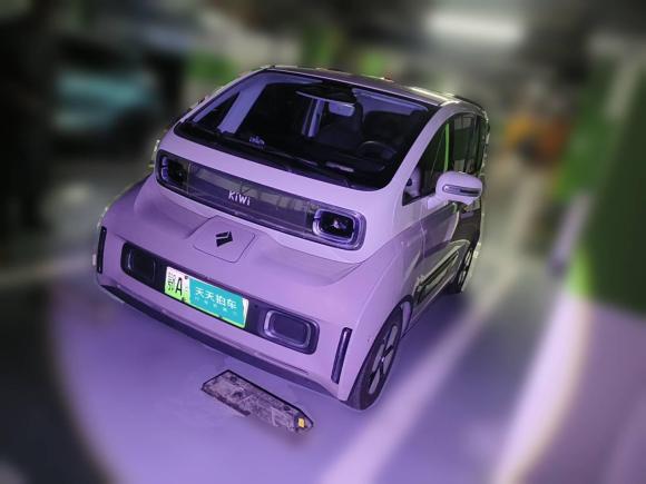 寶駿寶駿KiWi EV2023款 大疆版 磷酸鐵鋰「武漢二手車」「天天拍車」