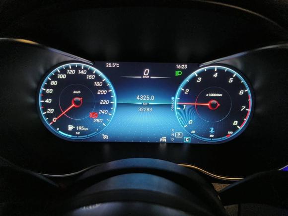 [无锡·苏B] 二手奔驰奔驰C级2020款 改款 C 200 L 时尚型运动版