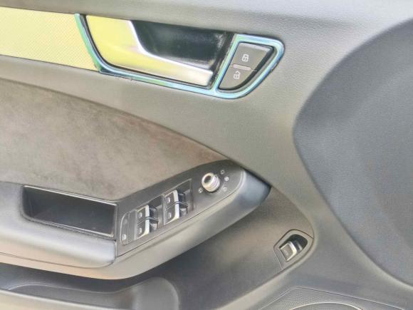 [广州·川S] 二手奥迪奥迪A4L2013款 40 TFSI quattro运动型