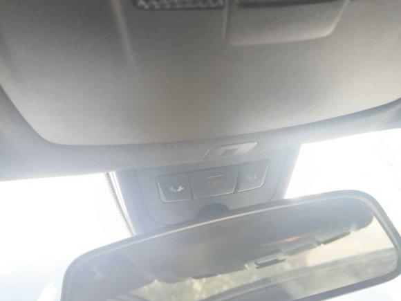 [上海·沪B] 二手奔驰奔驰CLA2017款 改款 CLA 200 时尚型