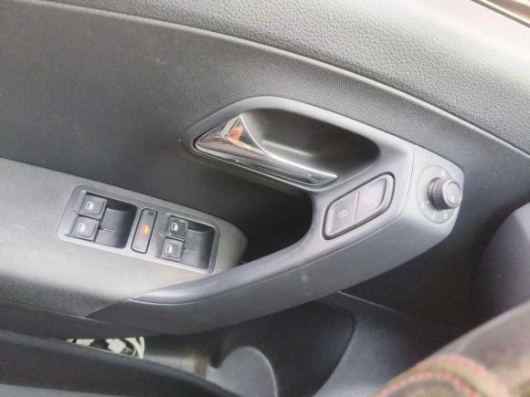 [武汉·黑A] 二手大众Polo2016款 1.4L 手动风尚型