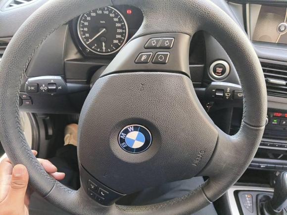 [苏州·苏E] 二手宝马宝马X12012款 sDrive18i豪华型