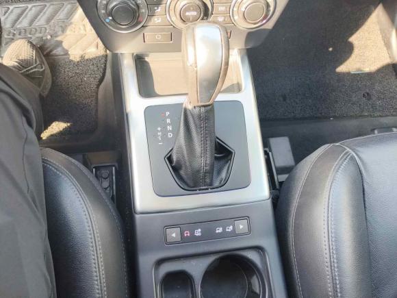 [广州·粤A] 二手路虎神行者22014款 2.0T Si4 SE汽油版