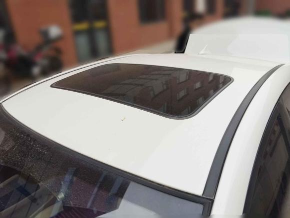 [西安·陕A] 二手长安逸动2015款 1.6L 手动豪华型 国V