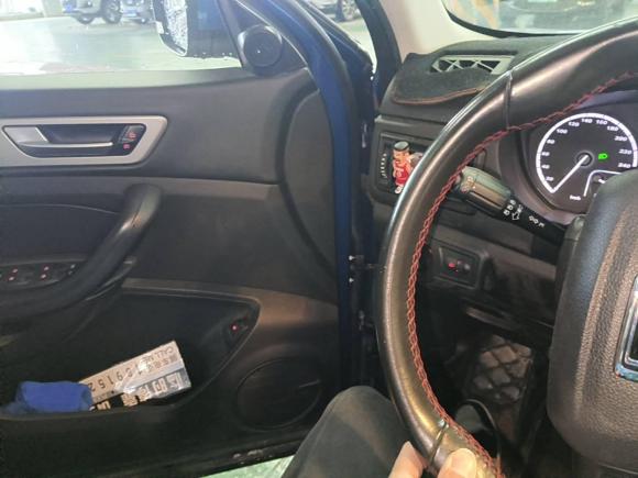 [无锡·苏B] 二手观致观致52018款 1.6T 自动尊贵型