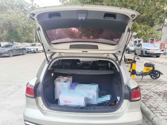 [宁波·浙B] 二手荣威荣威Ei52018款 互联网旗舰版