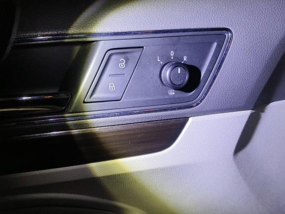 [深圳·粤B] 二手大众朗行2015款 1.6L 自动舒适版