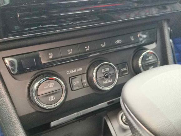 [广州·粤T] 二手斯柯达速派2016款 改款 TSI380 DSG尊行版