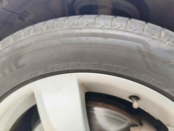 [广州·粤A] 二手奔驰奔驰R级2014款 R 400 4MATIC 商务型