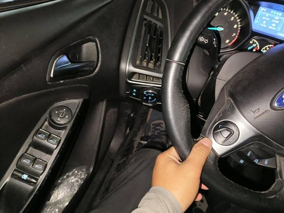 [合肥·皖A] 二手福特福克斯2012款 两厢 2.0L 手动豪华运动型