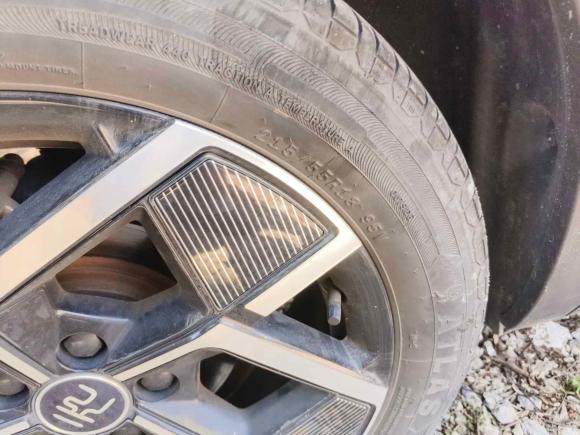 [上海·沪A] 二手比亚迪元PLUS2022款 510KM 旗舰型