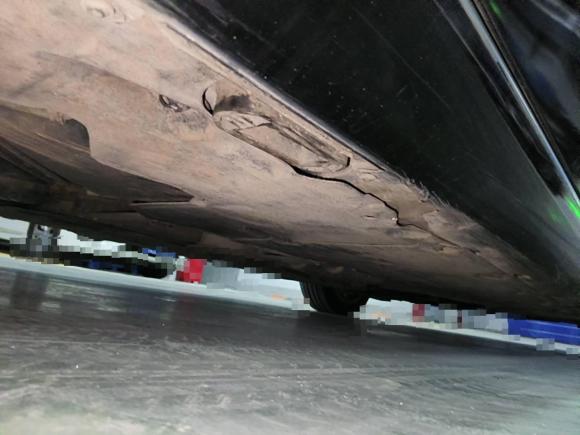 [武汉·鄂A] 二手奥迪奥迪A82012款 A8L 45 TFSI quattro豪华型