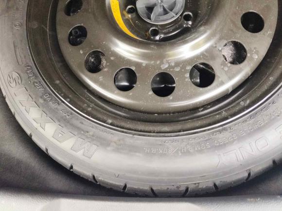 [上海·沪B] 二手林肯林肯MKC2017款 2.0T 两驱尊雅版