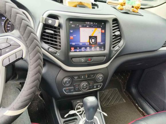 [合肥·皖A] 二手Jeep自由光2020款 2.0L 两驱经典运动版