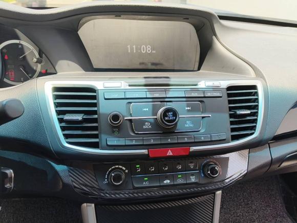 [温州·浙C] 二手本田雅阁2016款 2.0L 舒适版