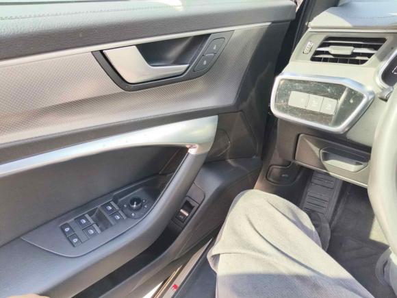 [成都·川G] 二手奥迪奥迪A6L2021款 45 TFSI 臻选动感型