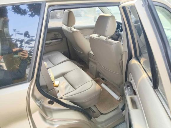 [成都·川A] 二手铃木超级维特拉2011款 2.4 AT JLX-EL 5门版