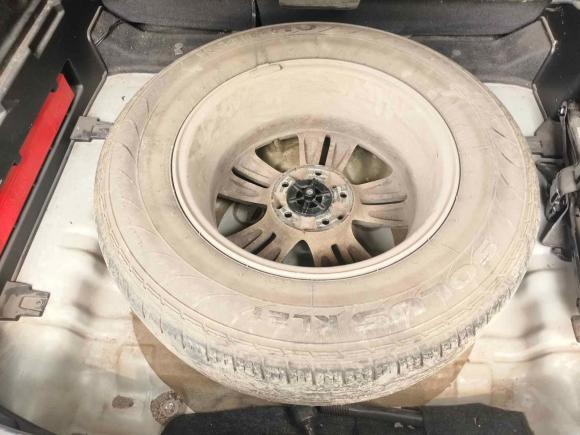 [武汉·鄂A] 二手起亚智跑2015款 2.0L 手动两驱版GL