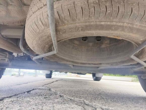 [苏州·沪C] 二手上汽大通MAXUS新途V802018款 2.5T 6挡手动傲运通短轴超低顶5-6座