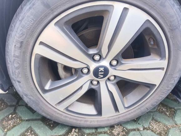 [上海·苏J] 二手起亚凯绅2017款 1.8L 自动GLS
