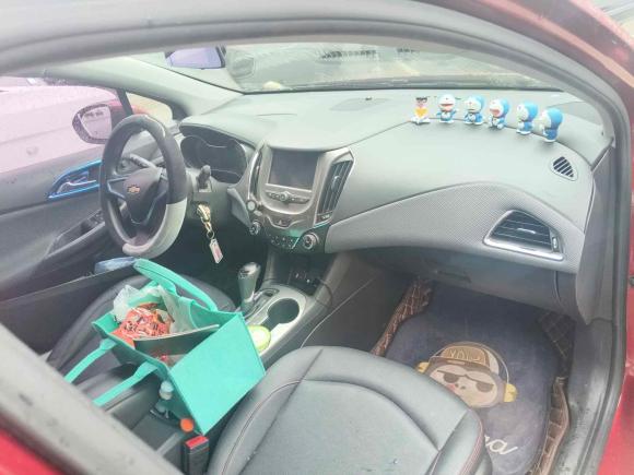 [西安·陕A] 二手雪佛兰科鲁兹2018款 320 自动先锋天窗版