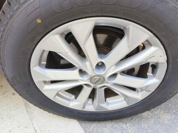 [佛山·粤E] 二手日产奇骏2014款 2.0L CVT舒适版 2WD