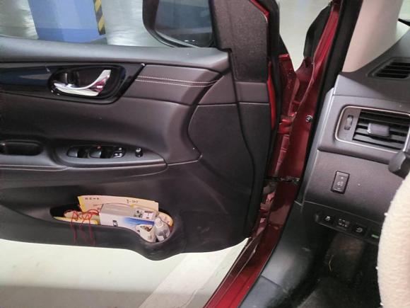 [上海·苏E] 二手日产骐达TIIDA2021款 1.6L CVT酷动版