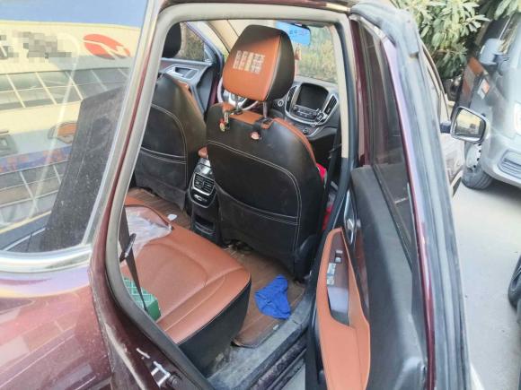 [杭州·浙F] 二手宝骏宝骏5602017款 律动版 1.5T 手动尊享型