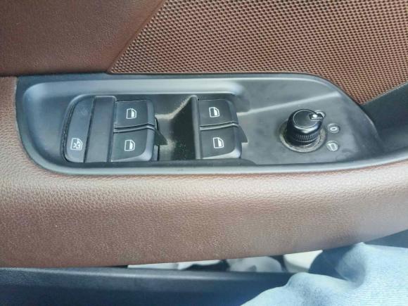 [苏州·苏E] 二手奥迪奥迪A32014款 Limousine 35 TFSI 自动舒适型