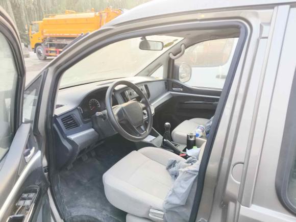 [上海·苏U] 二手东风风行菱智2023款 M5L 1.6L 基本型 5座