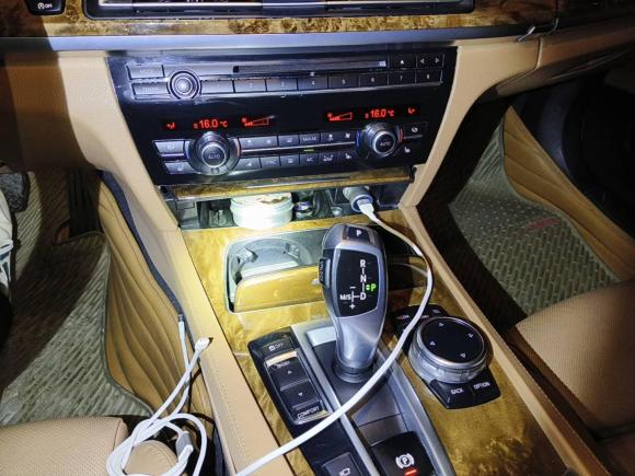 [南昌·赣A] 二手宝马宝马7系2013款 740Li 豪华型