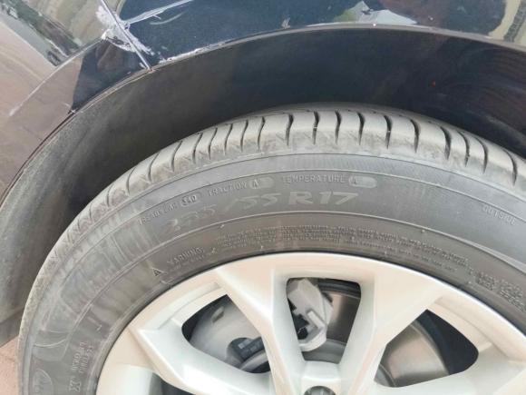 [济南·鲁A] 二手别克君越2022款 552T 豪华型