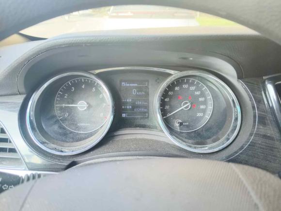 [南通·苏F] 二手宝骏宝骏7302016款 1.5L 手动舒适型 7座 国V