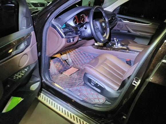 [济南·鲁A] 二手宝马宝马X52018款 xDrive28i