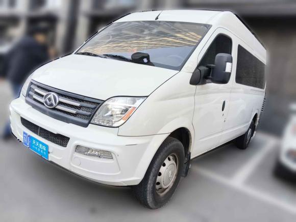 大通新途V802021款 2.0T 手动经典傲运通127PS中轴中顶6/7/8/9座「苏州二手车」「天天拍车」