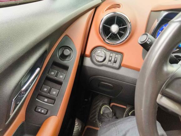 [上海·苏E] 二手雪佛兰创酷2016款 1.4T 自动两驱豪华型