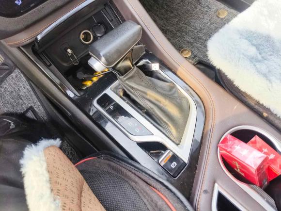 [上海·皖S] 二手长安长安CS35PLUS2019款 1.6L 自动畅联版