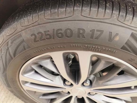 [上海·沪A] 二手别克别克GL82022款 ES陆尊 653T 舒适型