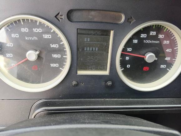 [合肥·皖A] 二手依维柯依维柯得意2017款 2.5T A35客车5-7座47Z5