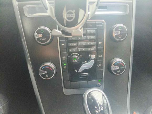 [上海·沪A] 二手沃尔沃沃尔沃XC602014款 T5 智逸版