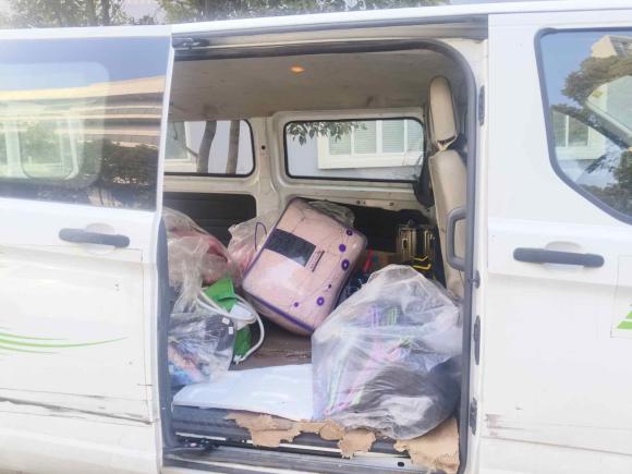 [宁波·浙B] 二手福特全顺2017款 2.0T柴油多功能商用车短轴低顶国V