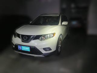 日产奇骏2014款 2.0L CVT舒适版 2WD