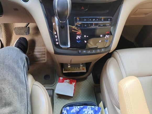 [青岛·鲁B] 二手别克别克GL82017款 ES 28T 豪华型 国V