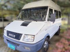 [武汉·鄂A] 依维柯依维柯得意2020款 2.5T A35客车双胎中顶5-9座侧移门国V