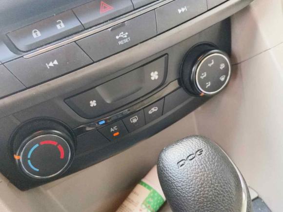 [上海·沪B] 二手别克英朗2017款 18T 双离合精英型