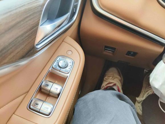 [上海·沪A] 二手荣威荣威MARVEL X2018款 后驱版